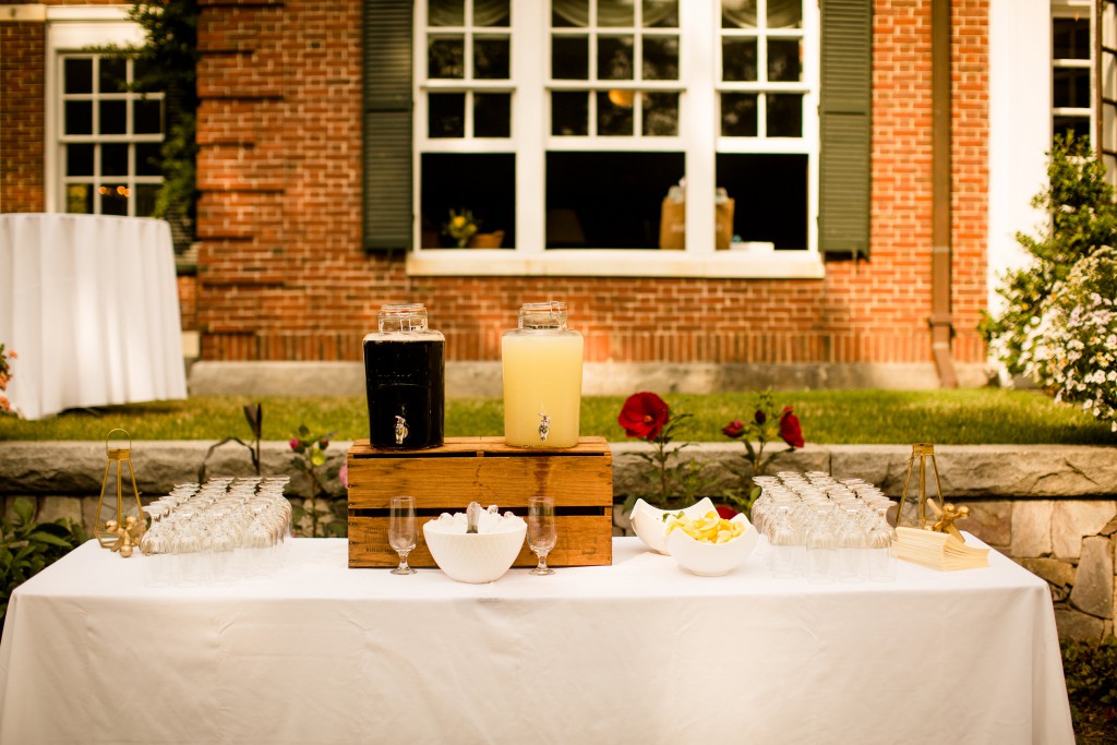 bradley-estate-wedding-beverage